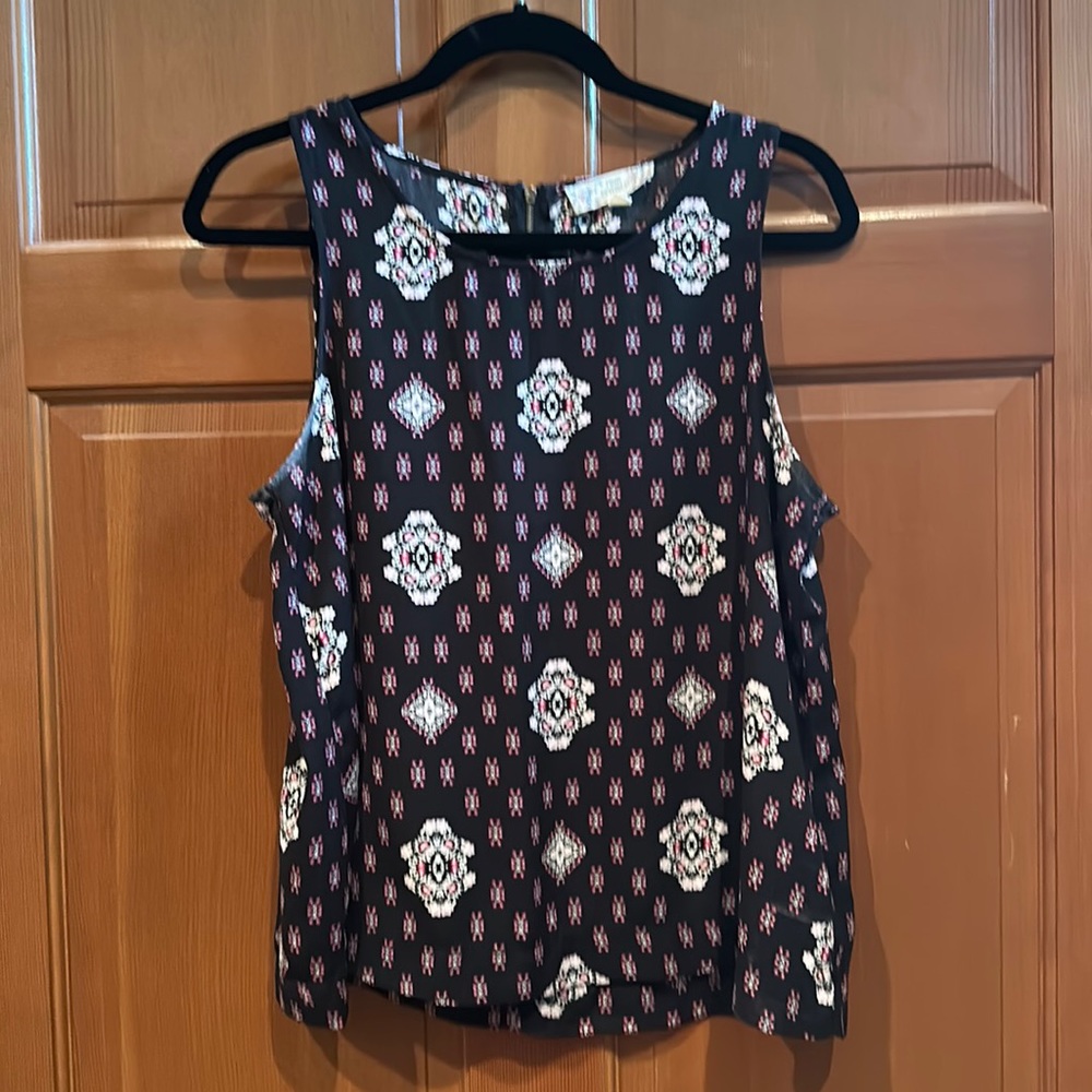 EUC pink republic tank